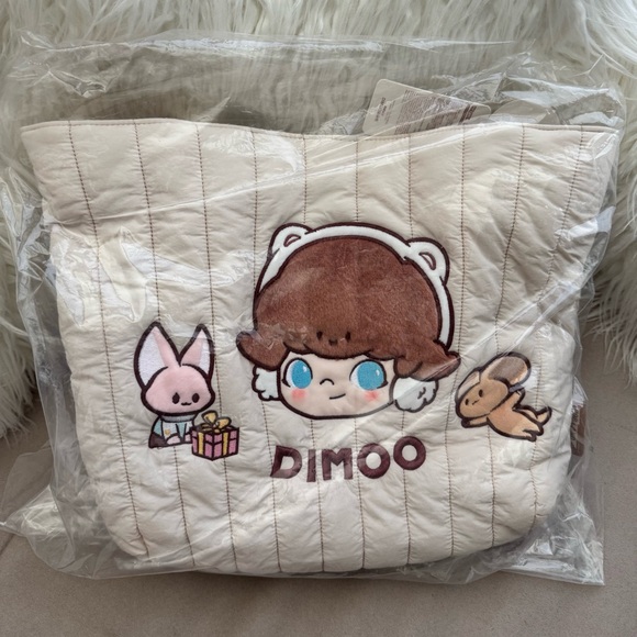 Dimoo Cloud Bag - Picture 2 of 4